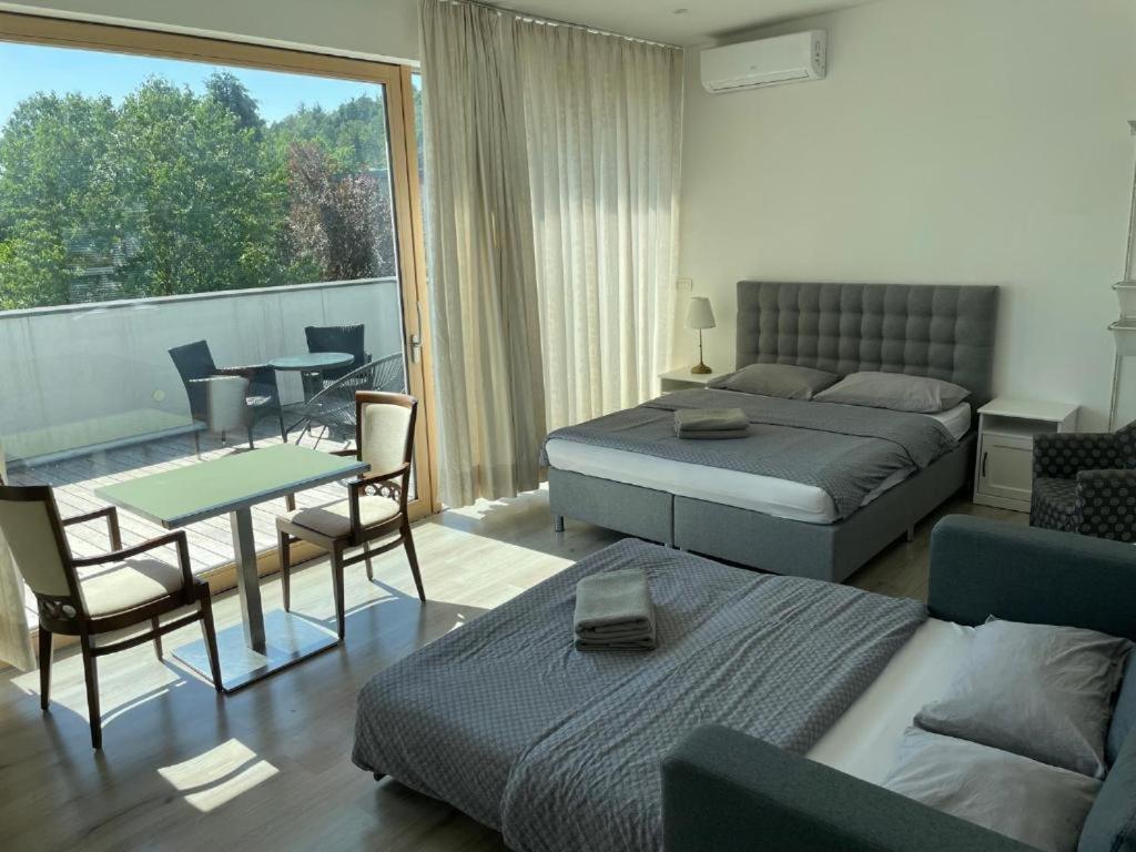 R41 - Tivoli Groundfloor Apartment Ljubljana Extérieur photo