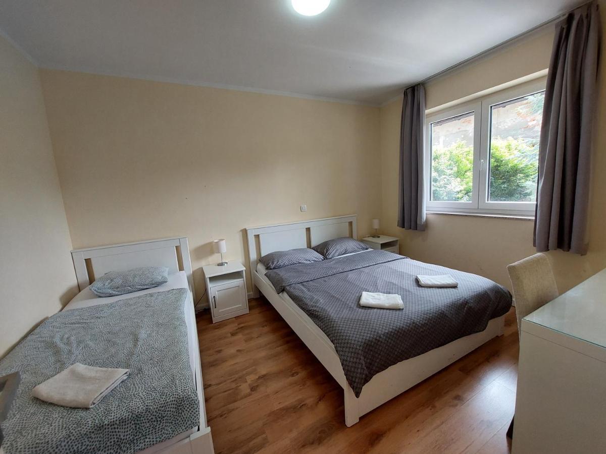 R41 - Tivoli Groundfloor Apartment Ljubljana Extérieur photo